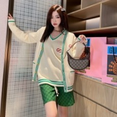 구찌 GUCCI 2022 SS 포켓 로고 그린라인 여성 니트 가디건 커스텀급