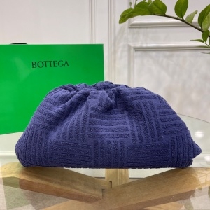 보테가 베네타 BOTTEGA VENETA 2022 SS 스트라이프 벨벳 만두백 네이비 98058A 커스텀급