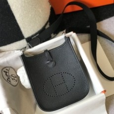 에르메스 HERMES 2022 SS 미니 TPM 에블린 블랙 크로스백 미러급