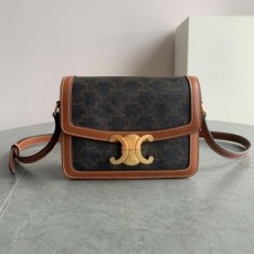 셀린느 CELINE 2022 SS 트리오페 금속버클 브라운 크로스백 커스텀급