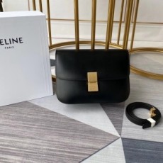 셀린느 CELINE 2022 SS 클래식 박스백 블랙 189173 미러급