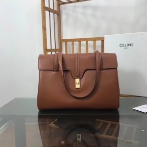 셀린느 CELINE 2022 SS 라지 소프트 16 브라운 숄더백 194043 커스텀급