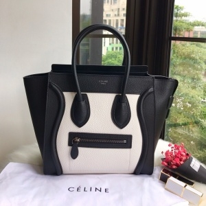 셀린느 CELINE 2022 SS 마이크로 러거지 미듐 토트백 블랙앤화이트 커스텀급