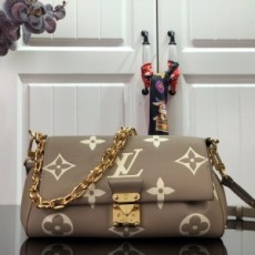 루이비통 LOUIS VUITTON 2022 SS 모노그램 페리보릿 체인 숄더백 베이지 M45183 커스텀급