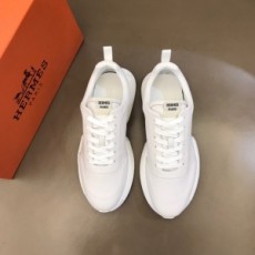 에르메스 HERMES 2022 SS 패치로고 화이트 남성 슈즈 커스텀급