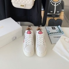 끌로에 CHLOE 2022 SS 패치로고 화이트 여성 슈즈 커스텀급