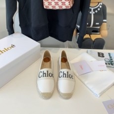 끌로에 CHLOE 2022 SS 캐릭터 로고 레더 아이보리 여성 슈즈 커스텀급