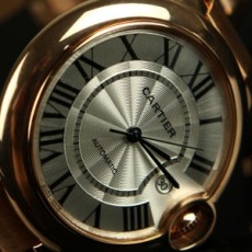 까르띠에 Balon Bleu de Cartier Automatic (Ref.W69006Z2) - 발롱블루 드 까르띠에 오토매틱 시계